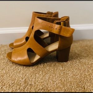 Clark’s Ultimate Comfort Heels